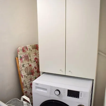 Semesterbostad Deldec *